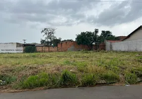 Foto 1 de Lote/Terreno à venda, 390m² em Vila Oliveira, Aparecida de Goiânia