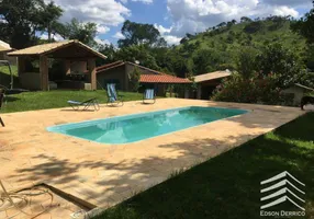 Foto 1 de Fazenda/Sítio com 3 Quartos à venda, 1000m² em , São Luiz do Paraitinga