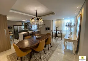 Foto 1 de Apartamento com 3 Quartos à venda, 184m² em Centro, Joinville