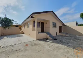 Foto 1 de Casa com 3 Quartos para alugar, 85m² em Cajuru, Curitiba