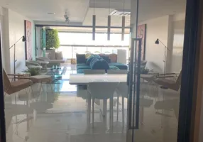 Foto 1 de Apartamento com 3 Quartos para venda ou aluguel, 208m² em Madalena, Recife