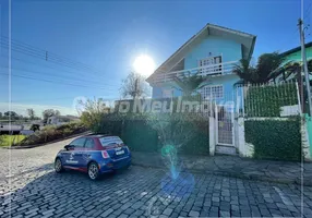 Foto 1 de Casa com 3 Quartos à venda, 191m² em Centenário, Caxias do Sul