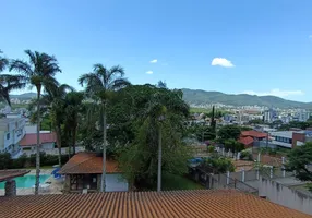 Foto 1 de Casa com 4 Quartos à venda, 279m² em Trindade, Florianópolis