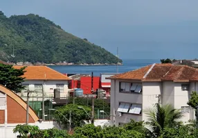 Foto 1 de Apartamento com 2 Quartos à venda, 74m² em Ponta da Praia, Santos