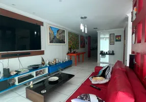 Foto 1 de Casa com 2 Quartos para alugar, 200m² em Recanto dos Vinhais, São Luís