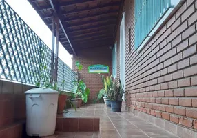 Foto 1 de Casa com 2 Quartos à venda, 198m² em Jardim Bela Vista Zona Norte, São Paulo