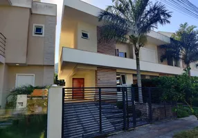 Foto 1 de Casa com 3 Quartos à venda, 139m² em Cachoeira do Bom Jesus, Florianópolis