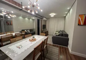 Foto 1 de Apartamento com 2 Quartos à venda, 63m² em Praia Comprida, São José