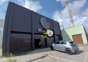 Foto 1 de Galpão/Depósito/Armazém para alugar, 450m² em Sapiranga, Fortaleza