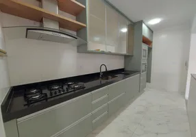 Foto 1 de Apartamento com 2 Quartos à venda, 80m² em Mirim, Praia Grande