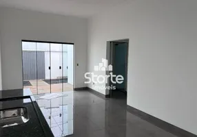 Foto 1 de Casa com 2 Quartos à venda, 70m² em Loteamento Monte Hebron, Uberlândia