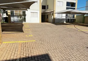 Foto 1 de Apartamento com 2 Quartos à venda, 74m² em , Brotas