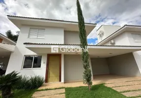 Foto 1 de Casa de Condomínio com 3 Quartos para alugar, 198m² em Ibituruna, Montes Claros