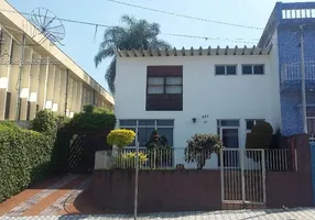 Foto 1 de Casa com 3 Quartos à venda, 220m² em Vila Ré, São Paulo