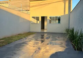 Foto 1 de Casa com 3 Quartos à venda, 77m² em Setor Dona Gercina, Rio Verde