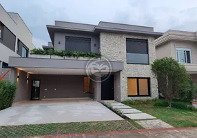 Foto 1 de Casa de Condomínio com 4 Quartos à venda, 338m² em Alphaville, Santana de Parnaíba