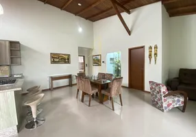 Foto 1 de Casa com 2 Quartos para alugar, 120m² em Murta, Itajaí