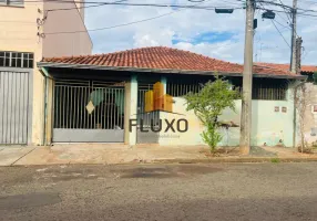 Foto 1 de Casa com 2 Quartos para venda ou aluguel, 200m² em Jardim Redentor, Bauru