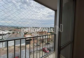 Foto 1 de Apartamento com 3 Quartos à venda, 77m² em Candida Ferreira, Contagem