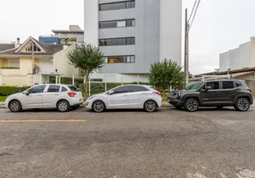 Foto 1 de Apartamento com 3 Quartos para alugar, 162m² em Ahú, Curitiba