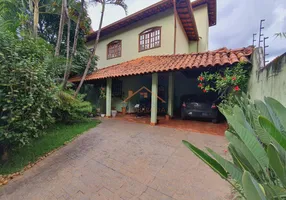 Foto 1 de Casa com 4 Quartos à venda, 420m² em Jardim Riacho das Pedras, Contagem