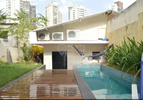 Foto 1 de Casa com 2 Quartos para alugar, 300m² em Chácara Klabin, São Paulo