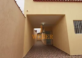 Foto 1 de Sobrado com 3 Quartos à venda, 120m² em Jussara, Mongaguá