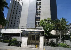 Foto 1 de Apartamento com 4 Quartos à venda, 175m² em Rosarinho, Recife
