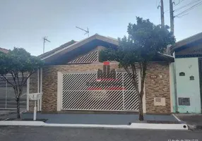 Foto 1 de Casa com 3 Quartos à venda, 80m² em Vila Adriana, São José dos Campos