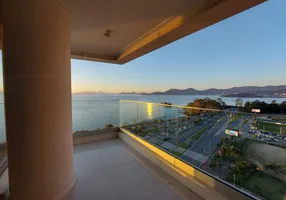 Foto 1 de Apartamento com 3 Quartos para venda ou aluguel, 199m² em Beira Mar, Florianópolis