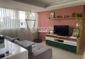 Foto 1 de Apartamento com 3 Quartos à venda, 84m² em Santa Mônica, Uberlândia