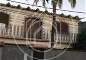 Foto 1 de Casa com 4 Quartos à venda, 220m² em Jardim Carioca, Rio de Janeiro