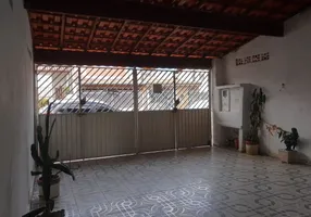 Foto 1 de Casa com 2 Quartos à venda, 70m² em Jardim Del Rey, São José dos Campos