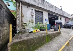 Foto 1 de Galpão/Depósito/Armazém à venda, 55m² em Quitandinha, Petrópolis