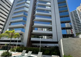 Foto 1 de Apartamento com 4 Quartos à venda, 231m² em Meireles, Fortaleza