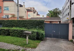 Foto 1 de Casa com 3 Quartos para alugar, 140m² em Bacacheri, Curitiba