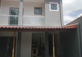Foto 1 de Casa com 2 Quartos à venda, 96m² em Vila Rica, Volta Redonda