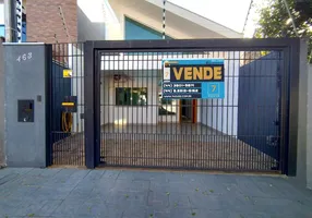 Foto 1 de Casa com 2 Quartos à venda, 100m² em Jardim Monte Rei, Maringá