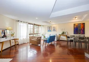 Foto 1 de Casa de Condomínio com 3 Quartos à venda, 233m² em Mercês, Curitiba