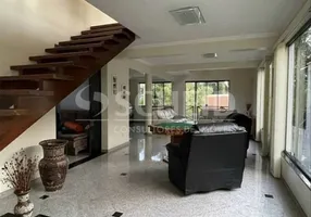 Foto 1 de Sobrado com 3 Quartos à venda, 427m² em Interlagos, São Paulo