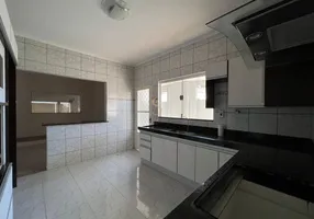 Foto 1 de Casa com 3 Quartos à venda, 157m² em Prolongamento Jardim Lima, Franca