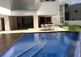 Foto 1 de Apartamento com 5 Quartos à venda, 700m² em Alphaville II, Salvador