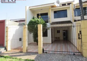 Foto 1 de Sobrado com 3 Quartos para alugar, 150m² em Jardim Brasil, Maringá