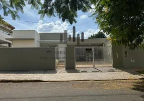 Foto 1 de Casa de Condomínio com 3 Quartos para venda ou aluguel, 220m² em Parque Xangrilá, Campinas