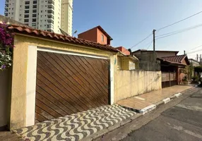 Foto 1 de Casa com 2 Quartos à venda, 74m² em Vila Augusta, Guarulhos