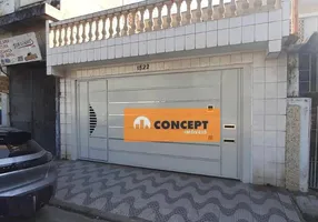 Foto 1 de Sobrado com 3 Quartos à venda, 166m² em Vila Figueira, Suzano