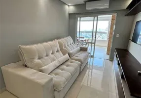 Foto 1 de Apartamento com 3 Quartos à venda, 126m² em Campo da Aviação, Praia Grande