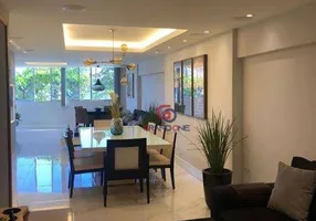 Foto 1 de Apartamento com 4 Quartos à venda, 200m² em Icaraí, Niterói