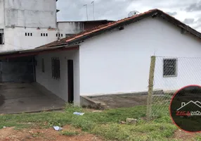 Foto 1 de Casa com 2 Quartos à venda, 150m² em Centro, Biritiba Mirim