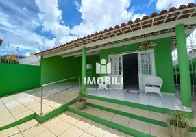 Foto 1 de Casa com 3 Quartos à venda, 198m² em Gruta de Lourdes, Maceió